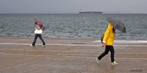 Βροχές και καταιγίδες αναμένονται στη χώρα