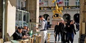 κοριοι, παρισι