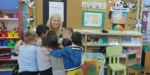 Η Ελληνίδα νηπιαγωγός που διακρήθηκε στους 50 καλύτερους εκπαιδευτικούς του κόσμου