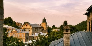 Το Νυμφαίο είναι ένα από τα 10 ομορφότερα χωριά της Ευρώπης σύμφωνα με την UNESCO / shutterstock