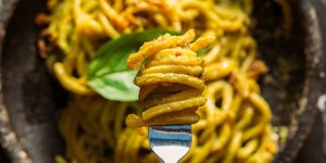 Oinoscent για pasta με σάλτσα λεμονιού