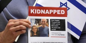 Ζευγάρι Ισραηλινών,  που κρατούνται όμηροι από τη Χαμάς