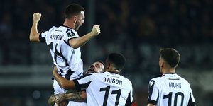 Νίκη-μισή πρόκριση για τον ΠΑΟΚ επί της Άιντραχτ Φραγκφούρτης για τους ομίλους του Conference League