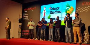 Οι Science Reactors που παρουσιάζουν επιστημονικά θέματα με χιούμορ και σαφήνεια