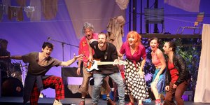 Πρεμιέρα για τη Σμαράγδα Καρύδη