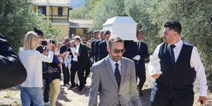 Συνάδελφοι, φίλοι και γνωστοί είπαν το τελευταίο «αντίο» στην Μαίρη Χρονοπούλου