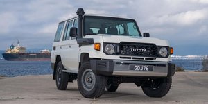 Toyota Land Cruiser 70