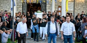 κηδεία 17χρονου Ρομά