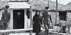 «Αναπαράσταση»: Η ιστορία με το πραγματικό έγκλημα πίσω από την πολυβραβευμένη ταινία του Θ. Αγγελόπουλου