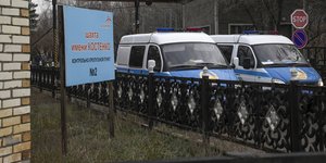 δυο ασθενοφορα