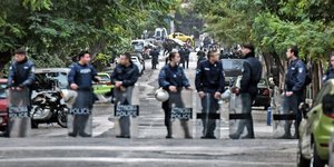 Απροσπέλαστο το κέντρο της Αθήνας λόγω της επετείου του Πολυτεχνείου