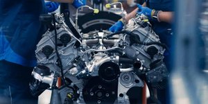 BMW V8 κινητήρας
