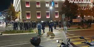 Μικρή ένταση στην πορεία για το Πολυτεχνείο στα Ιωάννινα