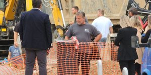 Από το σημείο των εργασιών που βρέθηκαν οι σκελετοί