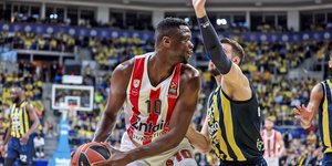 Δοκιμασία στην Κωνσταντινούπολη για τον Ολυμπιακό