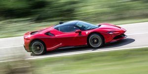 Ferrari SF90 Stradale