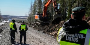 Οι Φινλανδοί κατασκευάζουν φράχτη στα σύνορα με τη Ρωσία