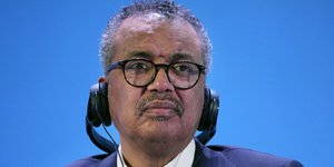 ΠΟΥ, Τέντρος Αντανόμ Γκεμπρεέσους