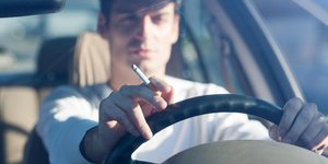 Κάπνισμα στο αυτοκίνητο