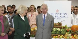 Ο βασιλιάς Κάρολος και η βασίλισσα Καμίλα