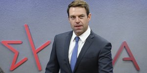 Ο Στέφανος Κασσελάκης στο ΕΓ του ΣΥΡΙΖΑ