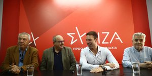 O Στέφανος Κασσελάκης στα γραφεία του ΣΥΡΙΖΑ Θεσσαλονίκης