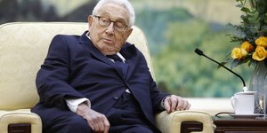  Χένρι Κισινγκερ τριανταφυλλα 