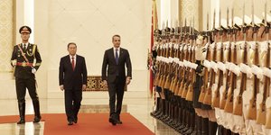 Στο Μεγαρο του Λαού ο Κυριάκος Μητσοτάκης 