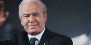 Πιρς Μπρόσναν