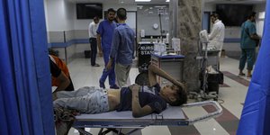 Μέσα στο νοσοκομείο Αλ Σίφα της Γάζας