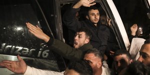 Το Ισραήλ ανακοίνωσε πως αποφυλάκισε άλλους 30 Παλαιστίνιους	