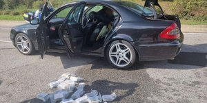 Παράνομα χρήματα στο αυτοκίνητο