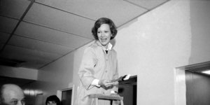 Η Ρόζαλιν Κάρτερ στο Columbia General Hospital το 1978