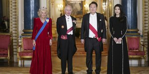 Βασιλική υποδοχή για τον πρόεδρο της Νότιας Κορέας στο Λονδίνο 