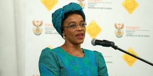 H υπουργός Μεταφορών της Νότιας Αφρικής, Σιντισίουε Τσικούνγκα