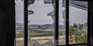 σπασμενο τζαμι