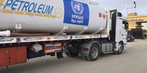 Καθημερινά θα παραδίδονται 130.000 λίτρα ντίζελ στη Γάζα από την Αίγυπτο