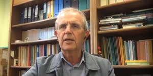 Ο καθηγητής σεισμολογίας ΑΠΘ, Βασίλης Καρακώστας