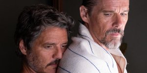 Ίθαν Χοκ, Πέδρο Πασκάλ