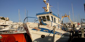 Φθαρμένο αλιευτικό σκάφος