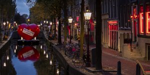 Η συνοικία «Red Light District» στο Άμστερνταμ