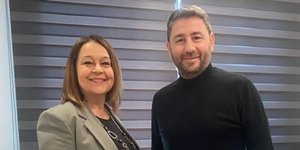 Ο Νίκος Ανδρουλάκης με την δήμαρχο Καλαμαριάς