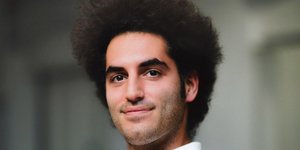 Ο Γιάννης Ασσαέλ της Google Deepmind σύμβουλος τεχνητής νοημοσύνης στο Υπουργείο Ψηφιακής Διακυβέρνησης