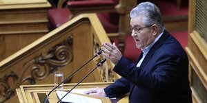 Ο Δημήτρης Κουτσούμπας στην ομιλία του στη Βουλή για τον προϋπολογισμό του 2024