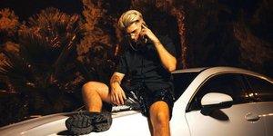 fy αυτοκίνητο