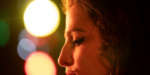 H Μαρίσα Άμπελα ως Έιμι Γουάινχαουζ 