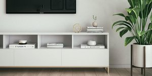 Το έξυπνο κουτί από τα ΙΚΕΑ για να κρύψεις τα καλώδια και το ρούτερ του ίντερνετ -Ντιζαϊνάτο, δείχνει τέλειο