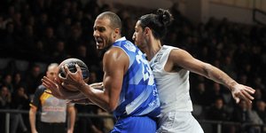 Ο Τζόρνταν Μόργκαν θα συνεχίσει την καριέρα του στην ομάδα μπάσκετ της ΑΕΚ