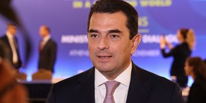 O Υπουργός Ανάπτυξης Κώστας Σκρέκας