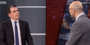 Ο υπουργός Μετανάστευσης Δημήτρης Καιρίδης στο One και στον Σταμάτη Ζαχαρό